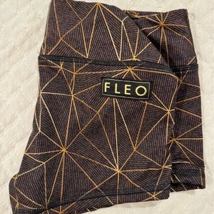 Fleo x Chestee medium shorts